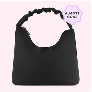 Noir Classic Scrunch Handle Bag